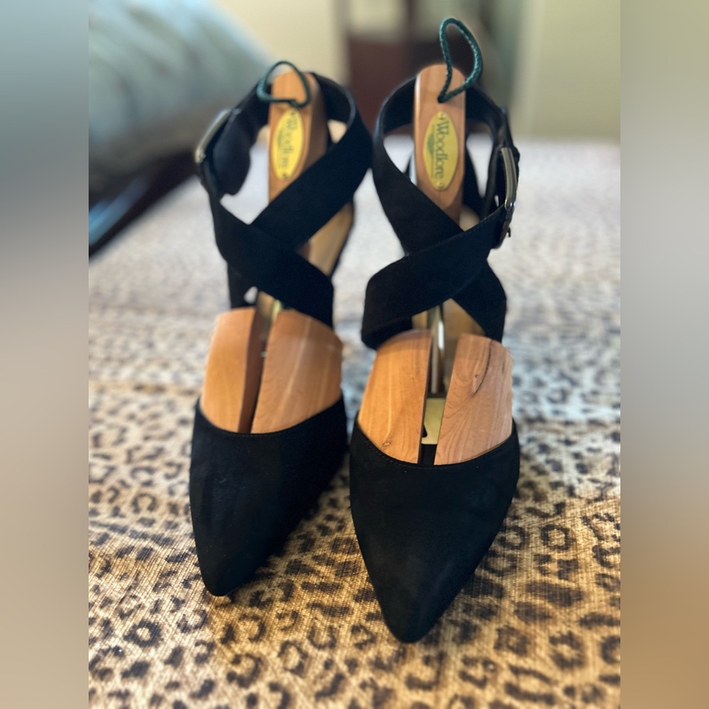 Chinese Laundry-Racquel Pump, BLK Micro Suede Sz 11
